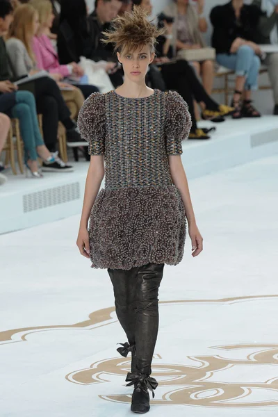 Look 33